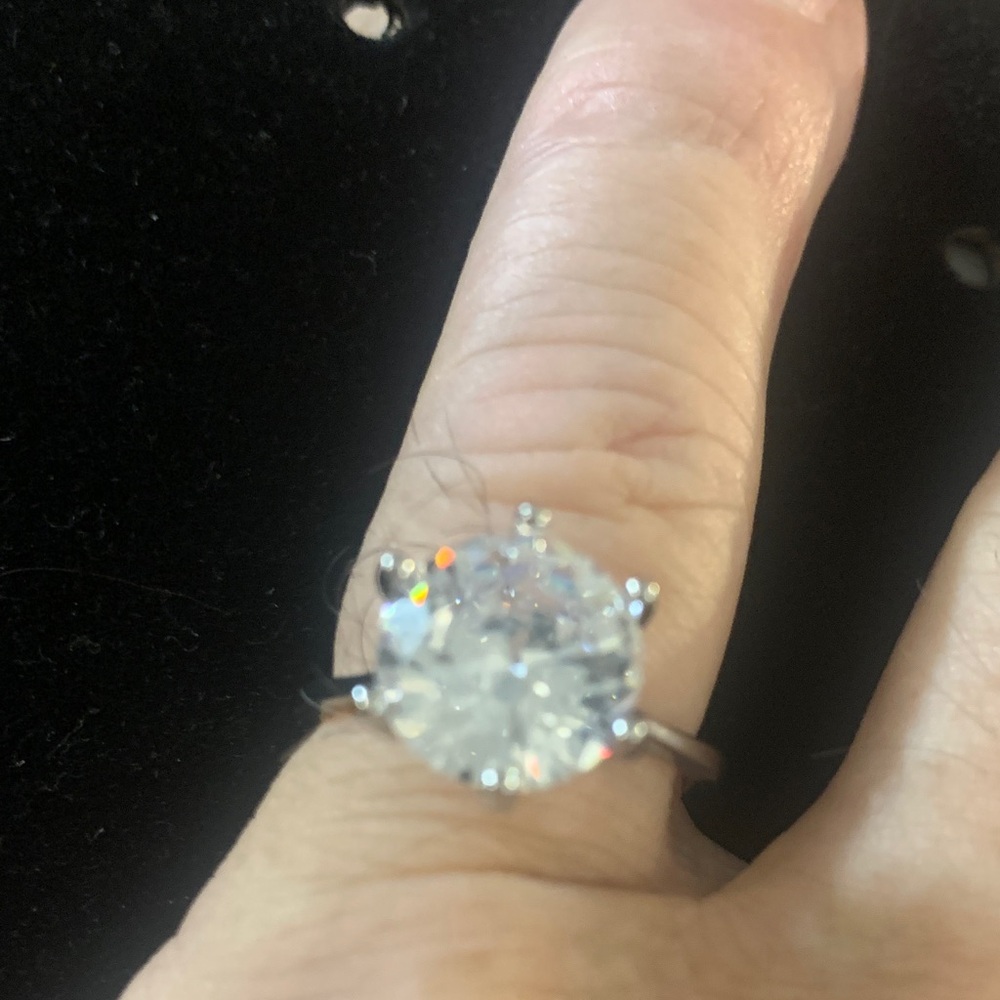 5 kt Moissanite Ring